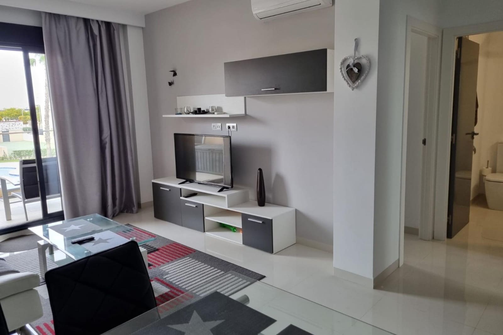 2 slaapkamer Appartement te koop in Pilar de la Horadada met zwembad - € 239.990 (Ref: 9519213)