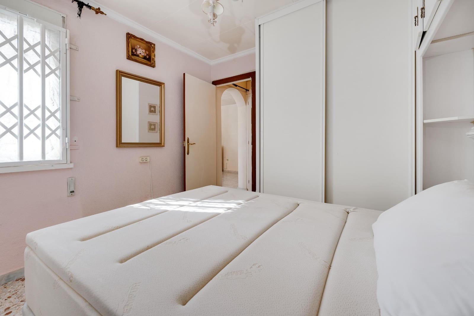 1 quarto Bungalow para venda em Torrevieja - 94 000 € (Ref: 9533637)