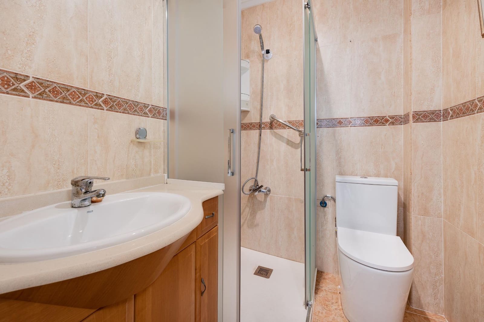 1 quarto Bungalow para venda em Torrevieja - 94 000 € (Ref: 9533637)