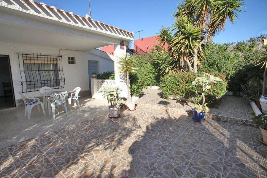2 Zimmer Villa zu verkaufen in Torrevieja - 425.000 € (Ref: 9536090)