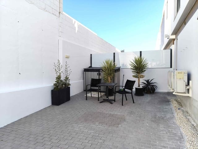 4 quarto Moradia para venda em Villamartin, Orihuela com piscina - 399 000 € (Ref: 9536092)