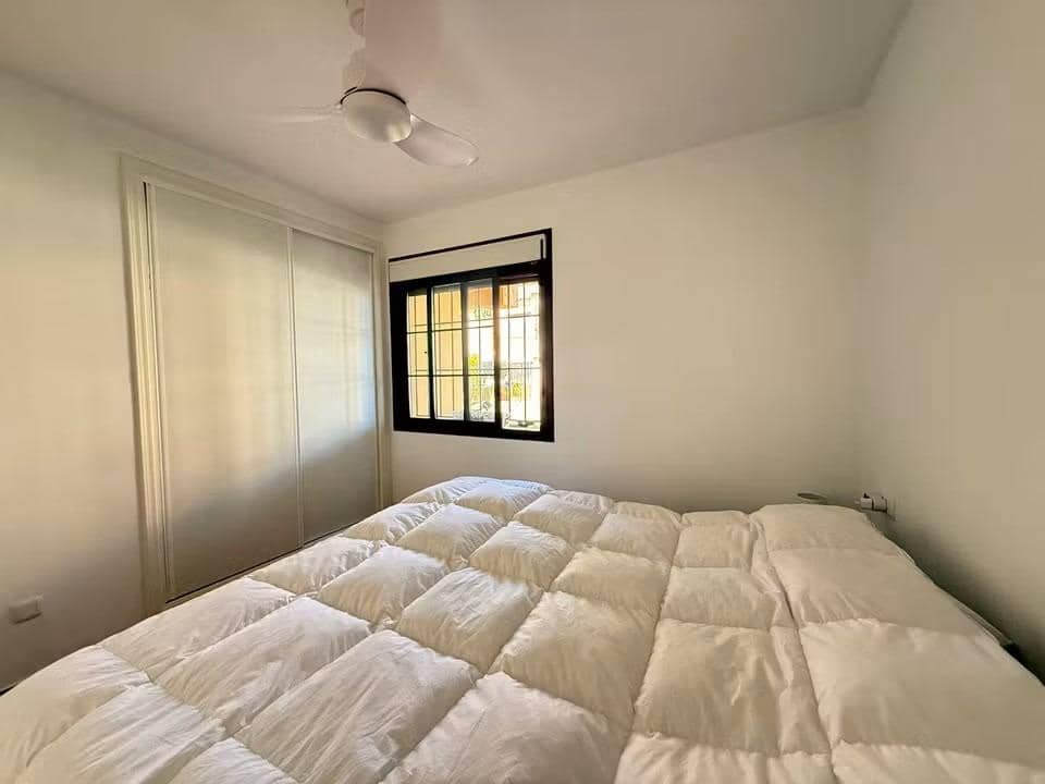 3 sypialnia Bungalow na sprzedaż w Torrevieja z basenem - 179 900 € (Ref: 9548423)