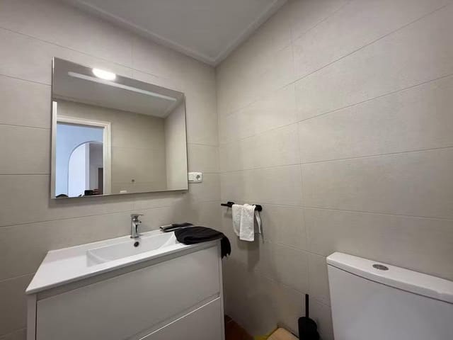 3 sypialnia Bungalow na sprzedaż w Torrevieja z basenem - 179 900 € (Ref: 9548423)