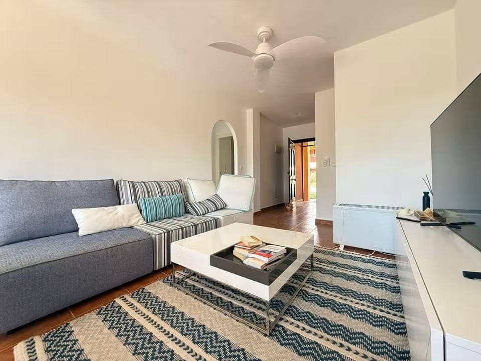 3 sypialnia Bungalow na sprzedaż w Torrevieja z basenem - 179 900 € (Ref: 9548423)