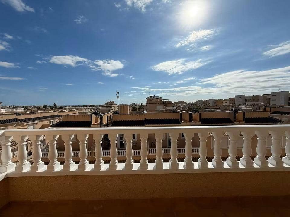 Apartamento de 3 habitaciones en Villamartin en venta con garaje - 242.000 € (Ref: 9548425)