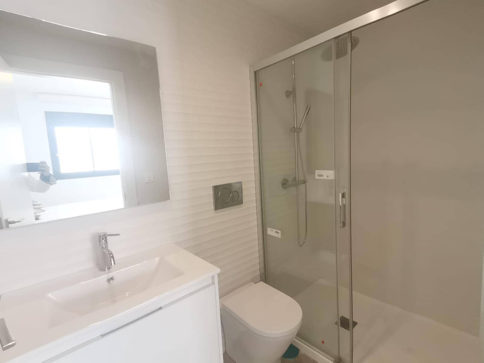 Apartamento de 2 habitaciones en Torrevieja en venta con piscina garaje - 259.000 € (Ref: 9562064)