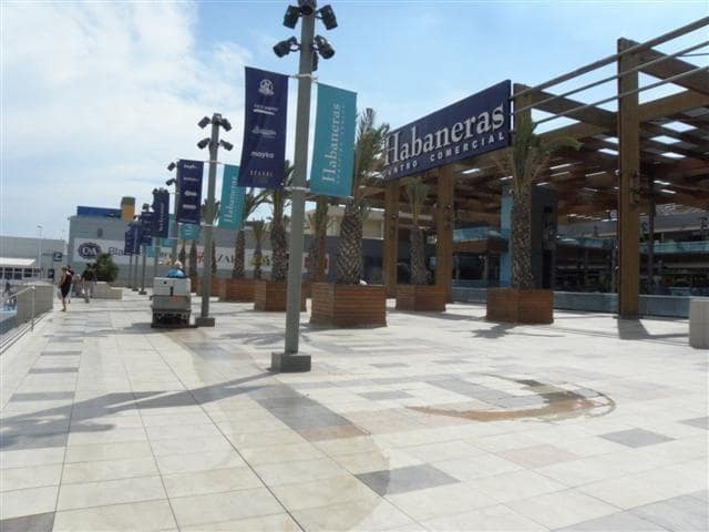 2 soveværelse Rækkehus til salg i Torrevieja med swimmingpool - € 129.990 (Ref: 9562065)