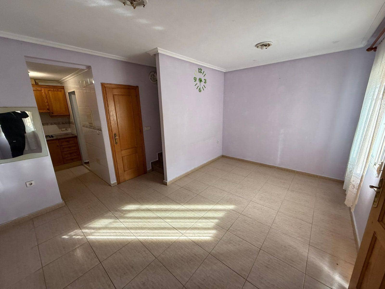 2 soveværelse Rækkehus til salg i Torrevieja med swimmingpool - € 129.990 (Ref: 9562065)