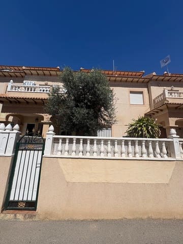 2 soverom Rekkehus til salgs i Torrevieja med svømmebasseng - € 125 000 (Ref: 9562065)