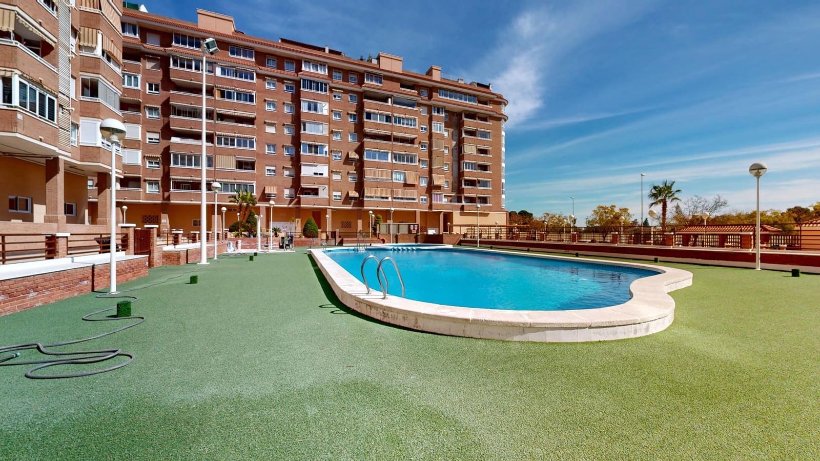 3 bedroom Apartment for sale in San Vicente / Sant Vicent del Raspeig with pool garage - € 299,900 (Ref: 9569004)