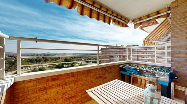 3 makuuhuone Huoneisto myytävänä paikassa San Vicente / Sant Vicent del Raspeig mukana uima-altaan 
autotalli - 299 900 € (Ref: 9569004)