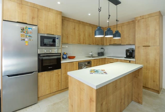 3 Zimmer Reihenhaus zu verkaufen in Nueva Torrevieja, Torrevieja - 205.000 € (Ref: 9571384)