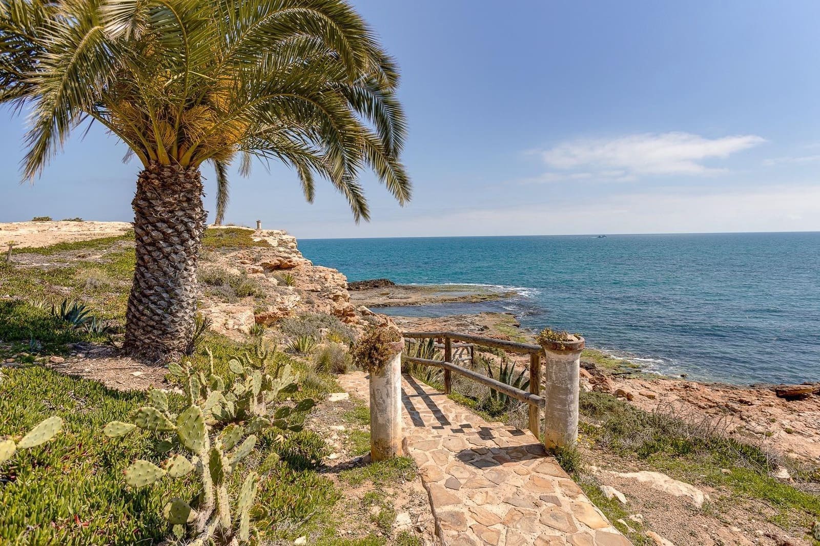 2 soverom Leilighet til salgs i Torrevieja med svømmebasseng - € 169 990 (Ref: 9583065)