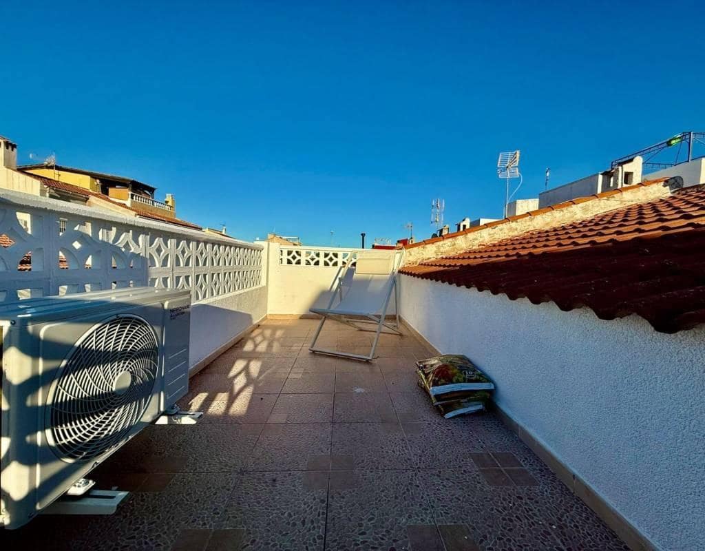 2 makuuhuone Bungalow myytävänä paikassa El Chaparral - 149 000 € (Ref: 9596383)