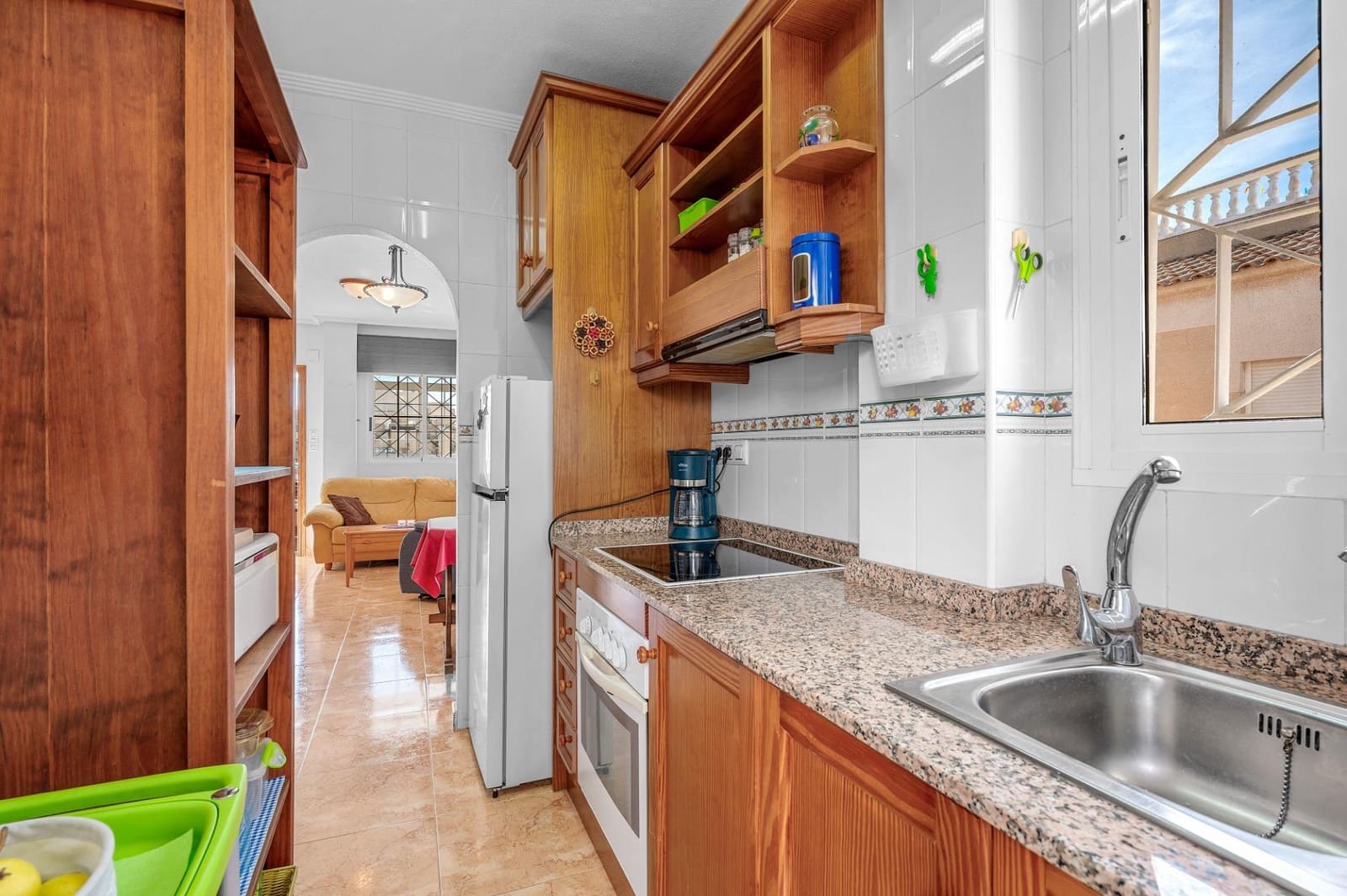 2 soverom Bungalow til salgs i Torrevieja med svømmebasseng - € 149 000 (Ref: 9611414)