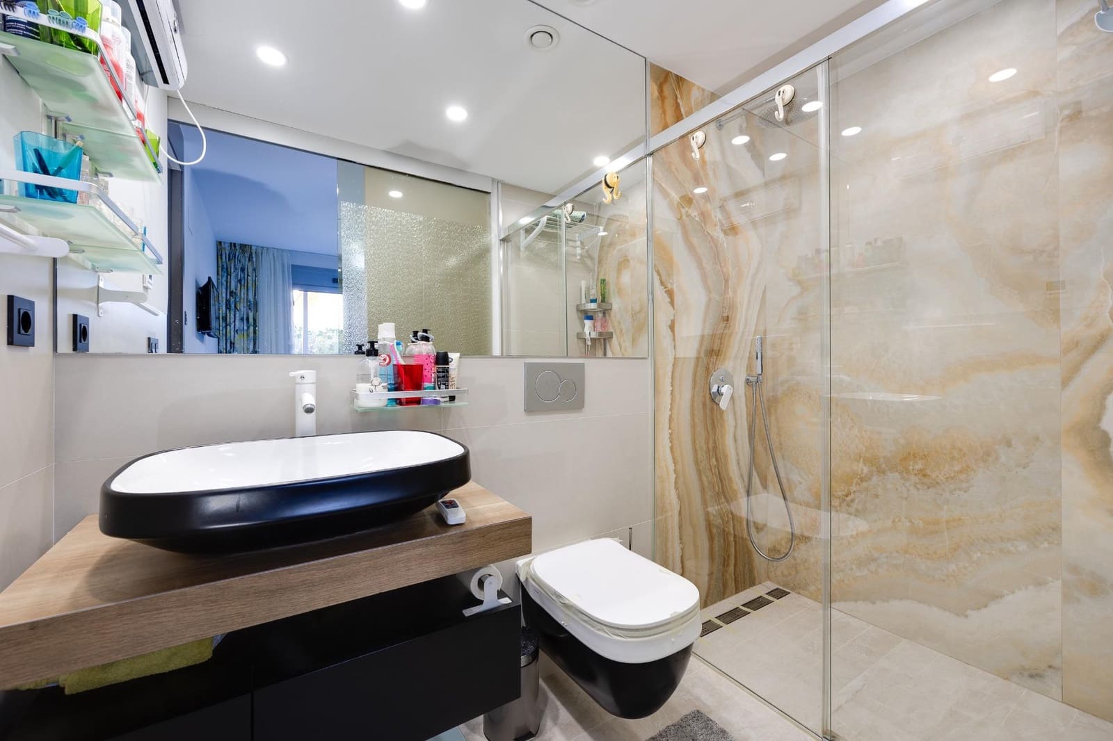 Bungalow de 3 habitaciones en Campoamor en venta con piscina garaje - 450.000 € (Ref: 9619497)