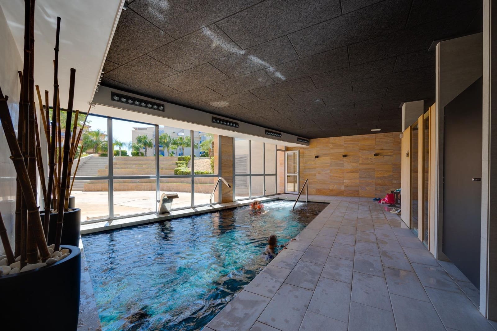 Bungalow de 3 habitaciones en Campoamor en venta con piscina garaje - 450.000 € (Ref: 9619497)