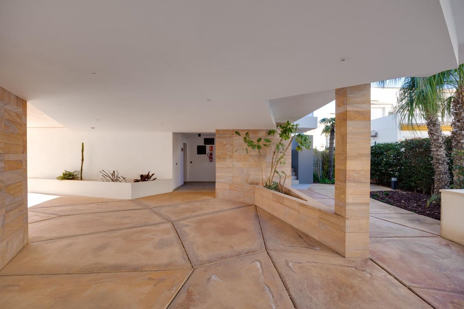 3 bedroom Bungalow for sale in Campoamor with pool garage - € 450,000 (Ref: 9619497)