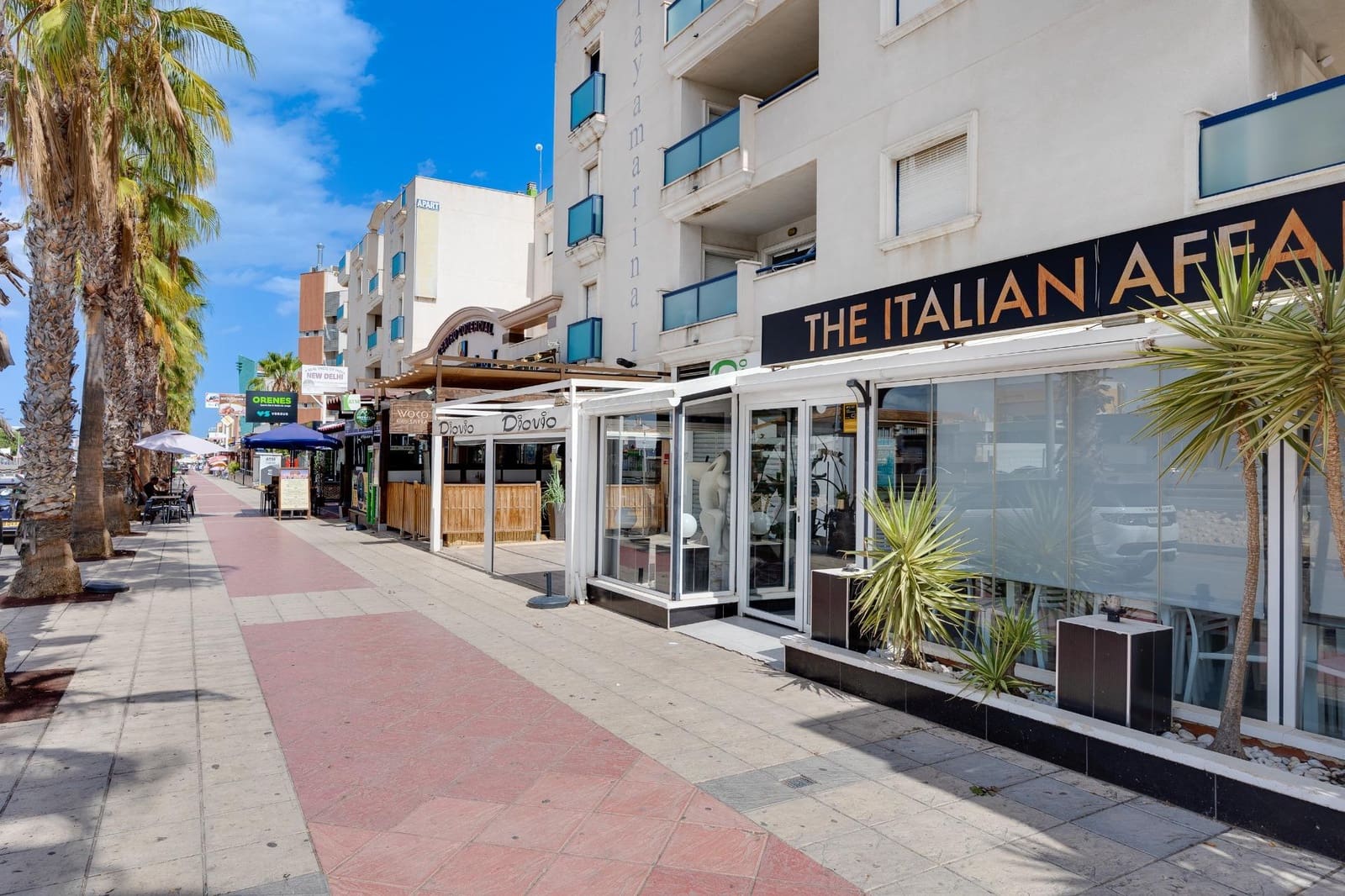 3 bedroom Bungalow for sale in Campoamor with pool garage - € 450,000 (Ref: 9619497)