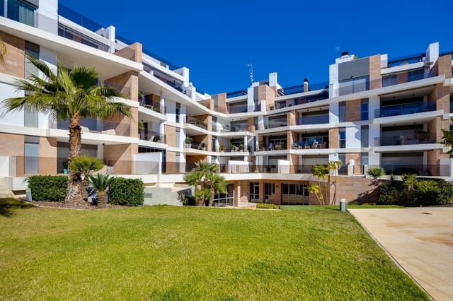 Bungalow de 3 habitaciones en Campoamor, Orihuela en venta con piscina garaje - 450.000 € (Ref: 9619497)