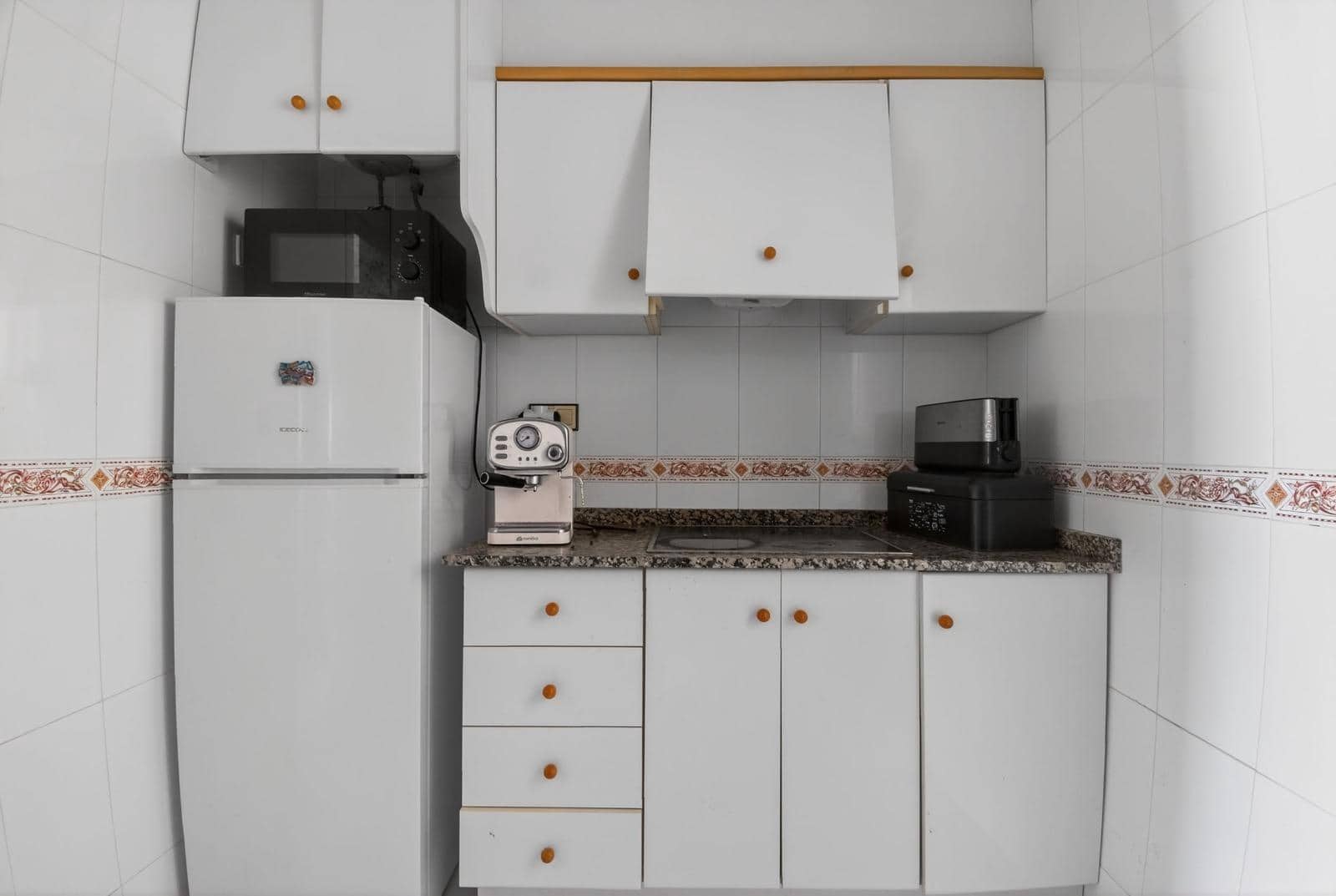 2 bedroom Bungalow for sale in Torrevieja with pool - € 135,000 (Ref: 9630283)