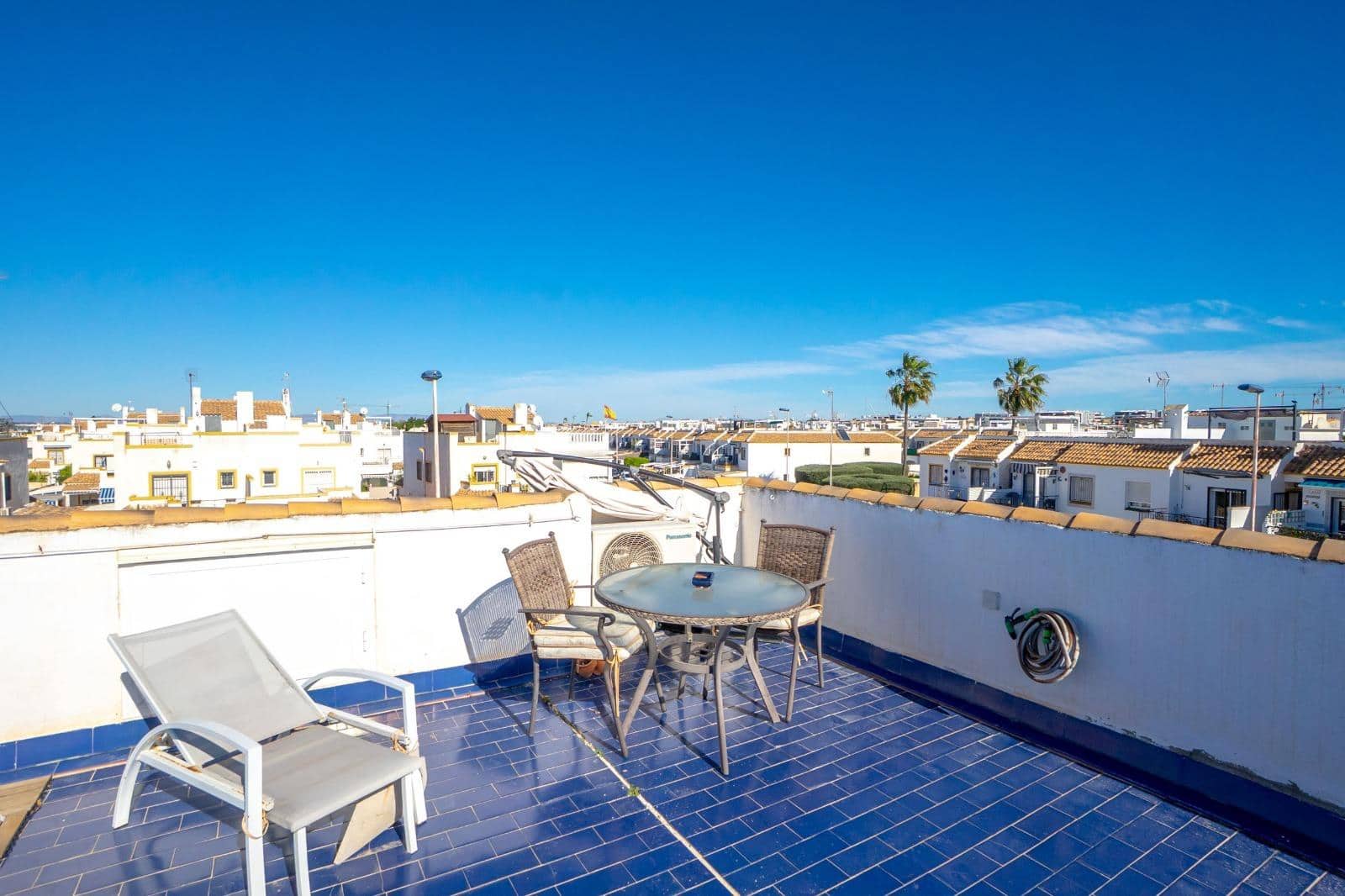 2 bedroom Bungalow for sale in Torrevieja with pool - € 135,000 (Ref: 9630283)