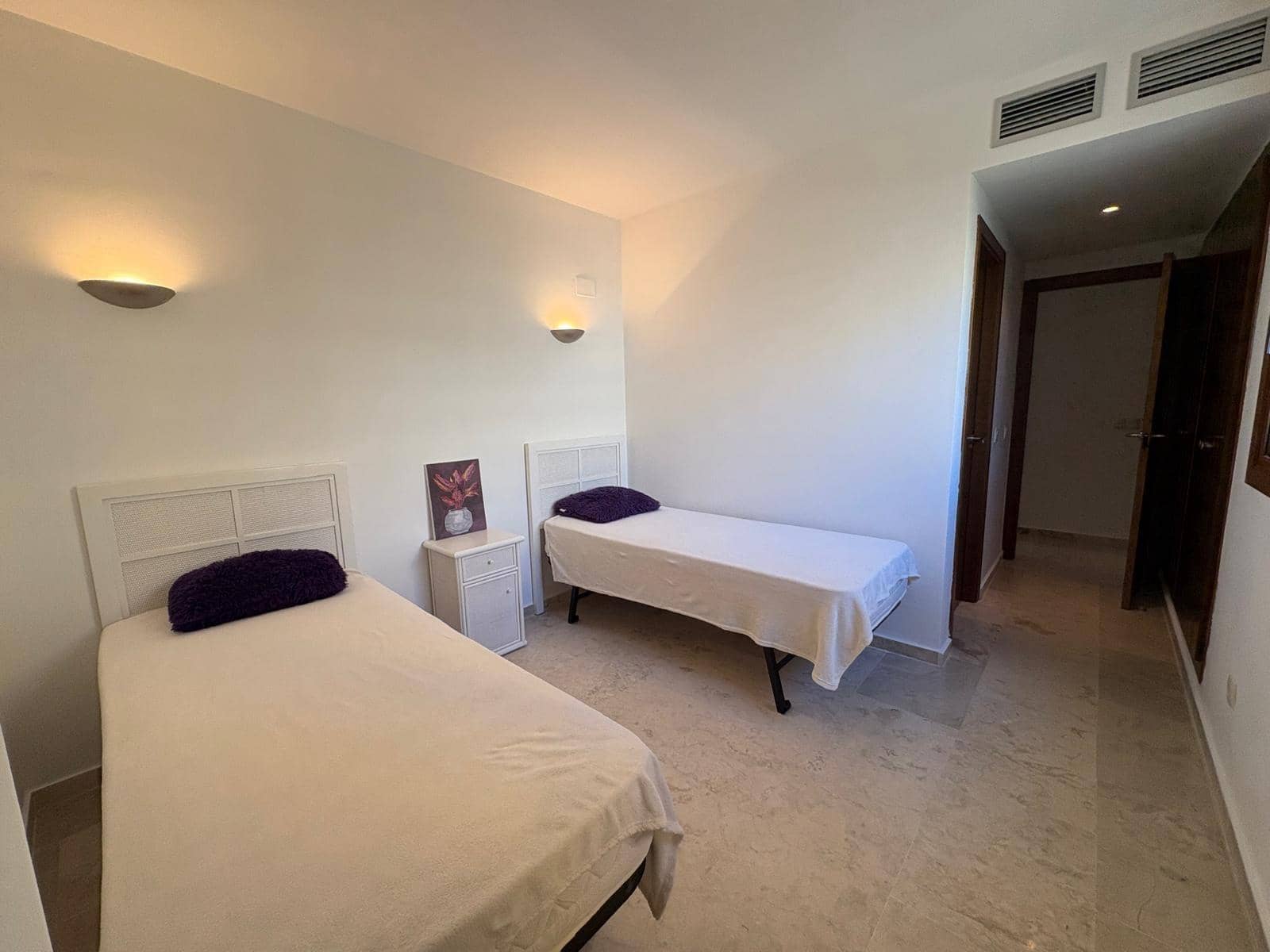 2 bedroom Apartment for sale in Punta Prima with pool garage - € 260,000 (Ref: 9630284)