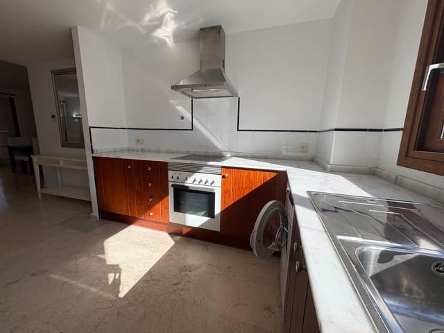 2 bedroom Apartment for sale in Punta Prima, Torrevieja with pool garage - € 260,000 (Ref: 9630284)