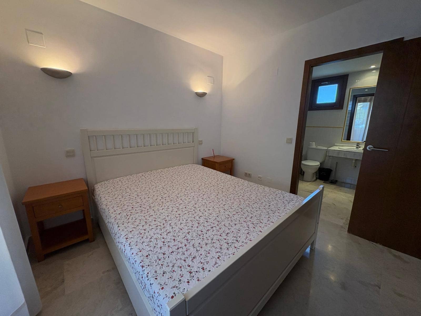 2 bedroom Apartment for sale in Punta Prima with pool garage - € 260,000 (Ref: 9630284)