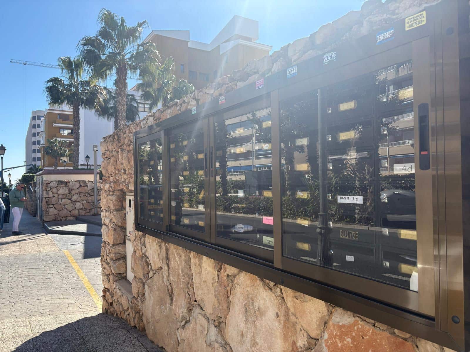 2 bedroom Apartment for sale in Punta Prima with pool garage - € 260,000 (Ref: 9630284)