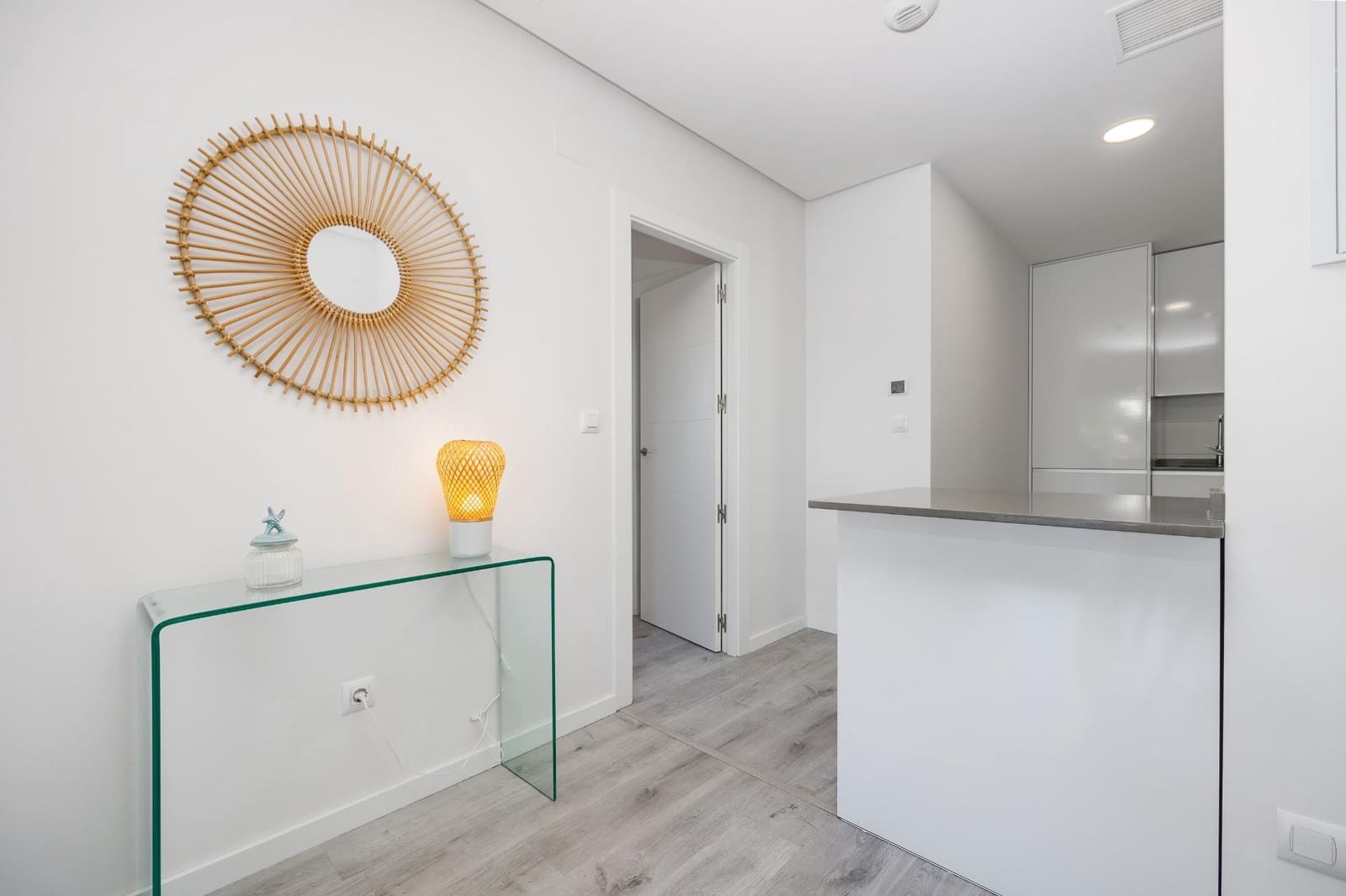 2 soverom Leilighet til salgs i Villamartin med svømmebasseng garasje - € 275 000 (Ref: 9634512)