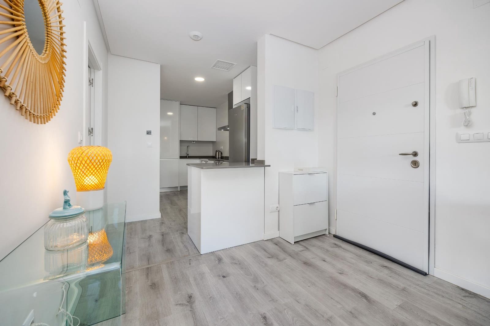 2 soverom Leilighet til salgs i Villamartin med svømmebasseng garasje - € 275 000 (Ref: 9634512)