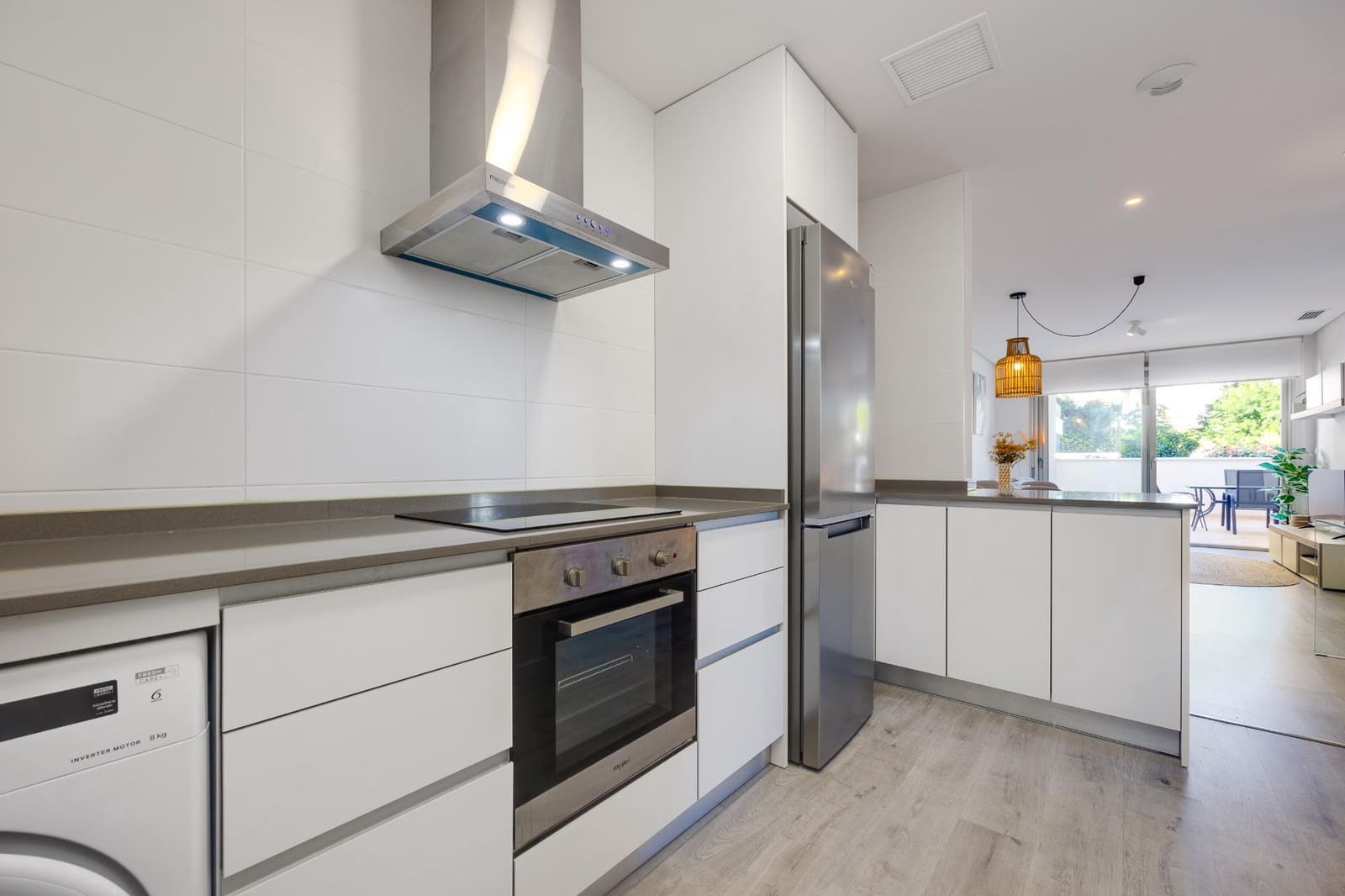 2 soverom Leilighet til salgs i Villamartin med svømmebasseng garasje - € 275 000 (Ref: 9634512)
