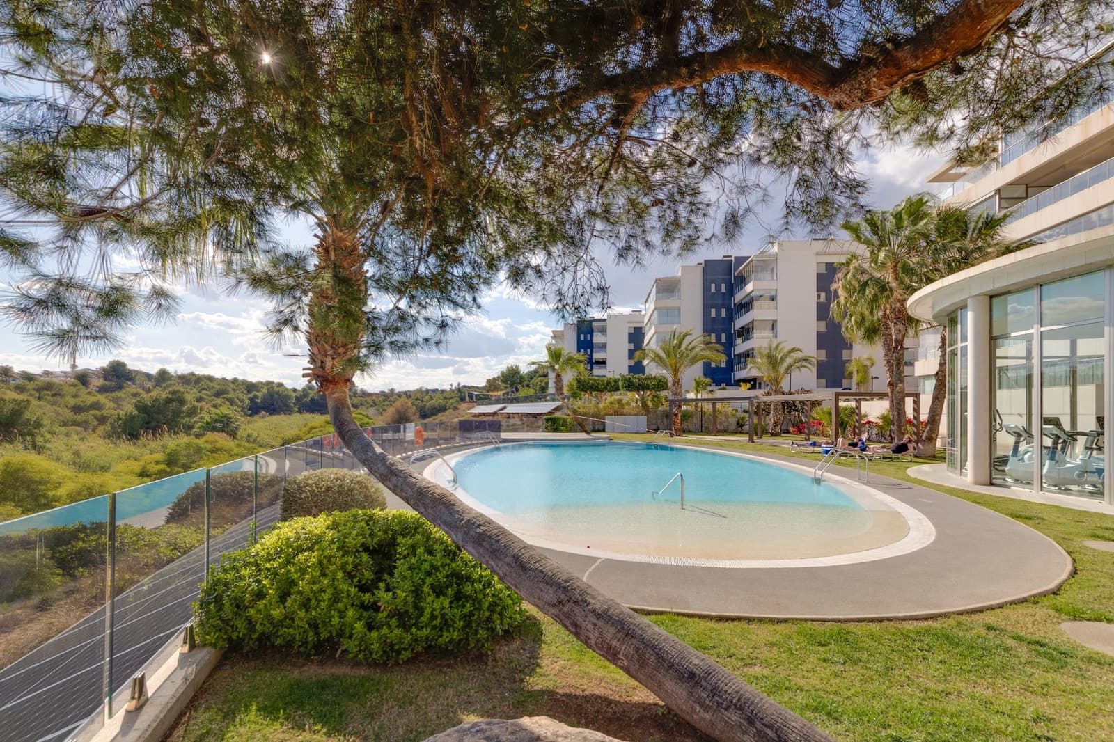 2 soverom Leilighet til salgs i Villamartin med svømmebasseng garasje - € 275 000 (Ref: 9634512)
