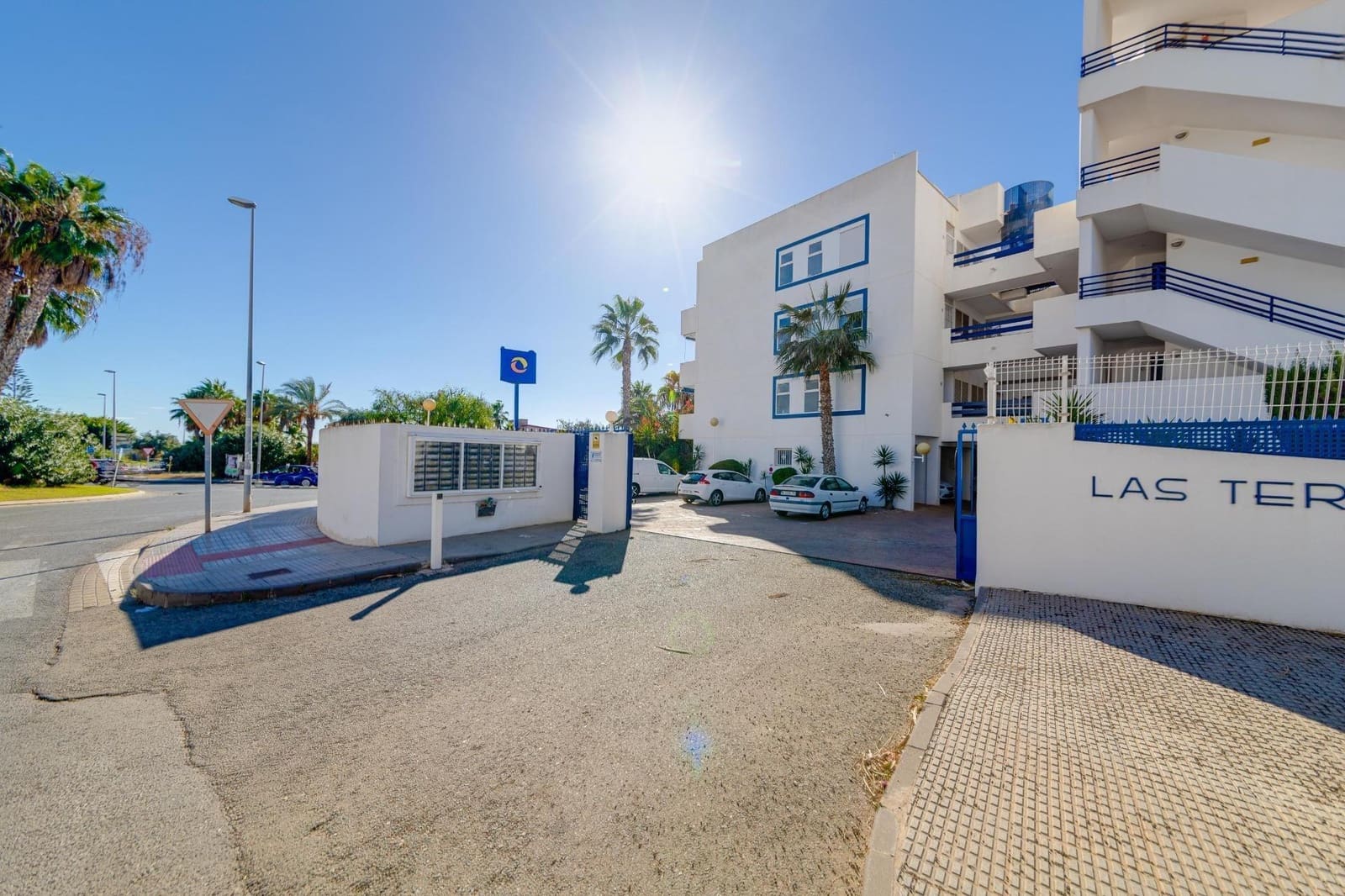 2 chambre Appartement à vendre à Orihuela Costa avec piscine - 194 900 € (Ref: 9656279)
