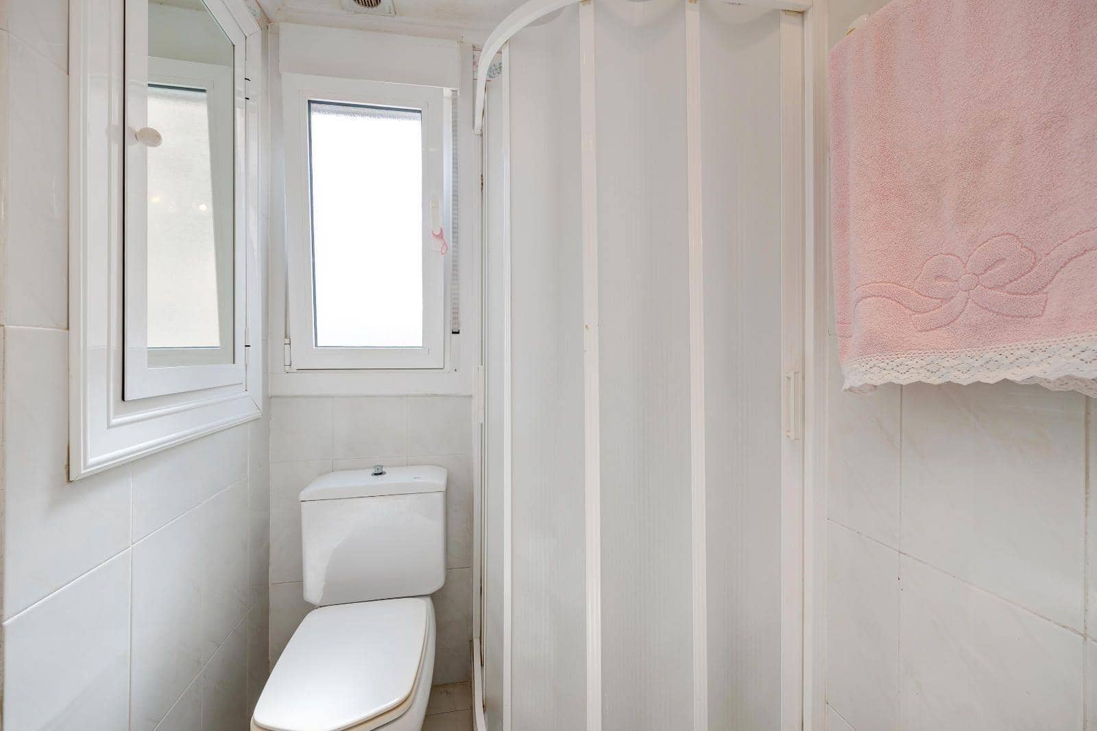 1 slaapkamer Strandappartement te koop in Torrevieja - € 145.000 (Ref: 9686763)