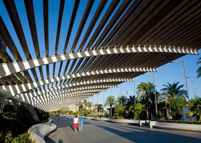 Apartamento de 2 habitaciones en Torrevieja en venta - 128.000 € (Ref: 9702114)