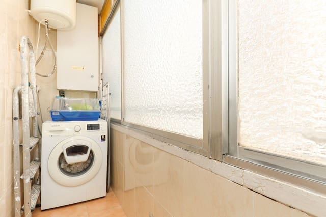 Apartamento de 2 habitaciones en Centro, Torrevieja en venta - 128.000 € (Ref: 9702114)