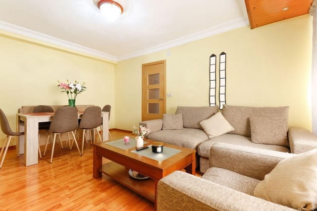 Apartamento de 2 habitaciones en Centro, Torrevieja en venta - 128.000 € (Ref: 9702114)