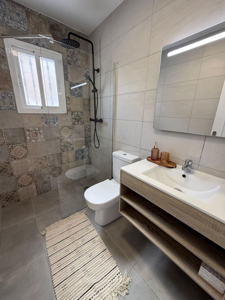 2 camera da letto Bungalow in vendita in Torrevieja con piscina - 169.990 € (Rif: 9715113)