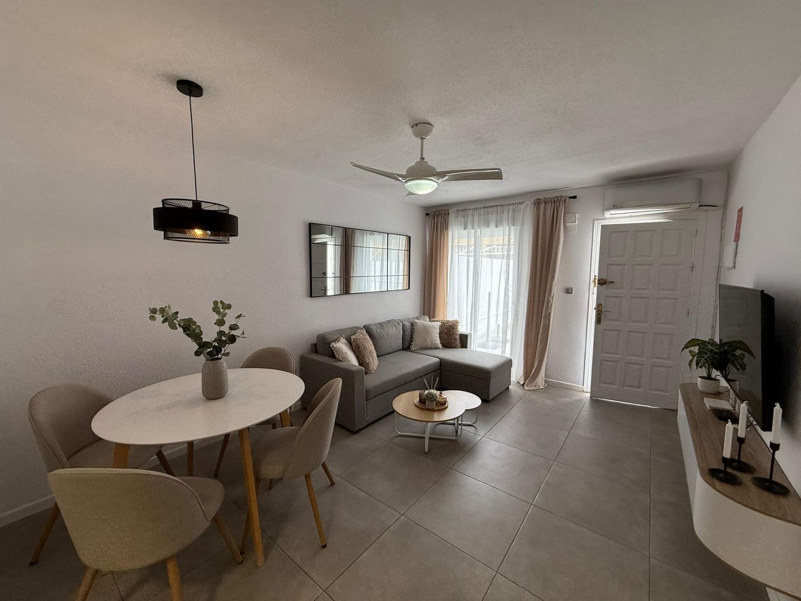 2 camera da letto Bungalow in vendita in Torrevieja con piscina - 169.990 € (Rif: 9715113)