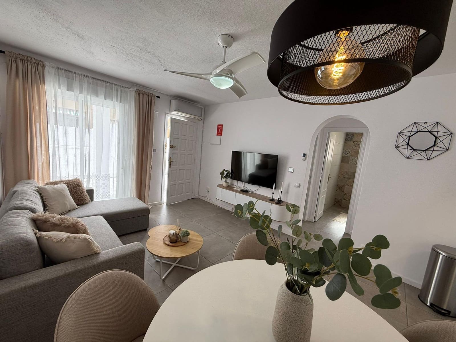 2 camera da letto Bungalow in vendita in Torrevieja con piscina - 169.990 € (Rif: 9715113)