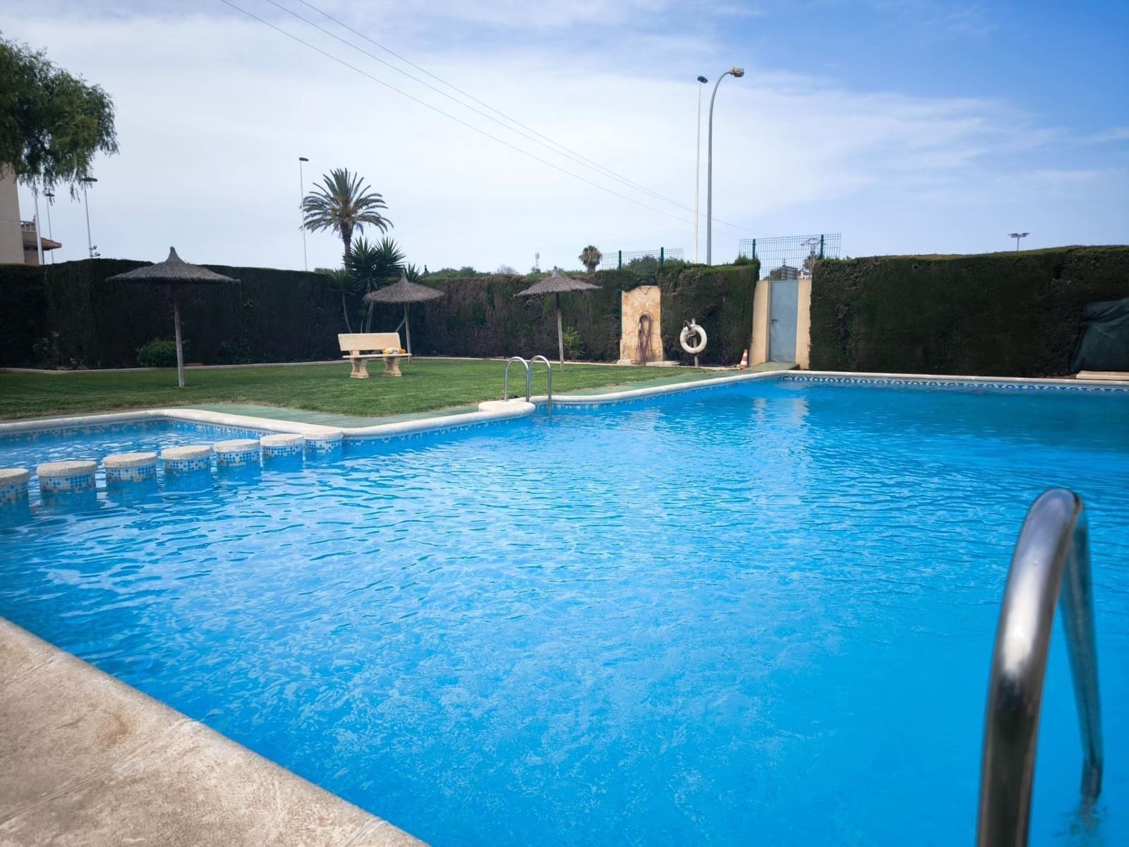 2 camera da letto Bungalow in vendita in Torrevieja con piscina - 169.990 € (Rif: 9715113)