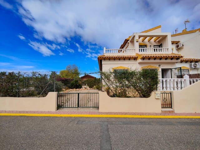 3 sypialnia Dom blizniak na sprzedaż w Orihuela z basenem - 235 000 € (Ref: 9720197)