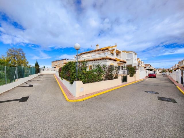 3 sypialnia Dom blizniak na sprzedaż w Orihuela z basenem - 235 000 € (Ref: 9720197)