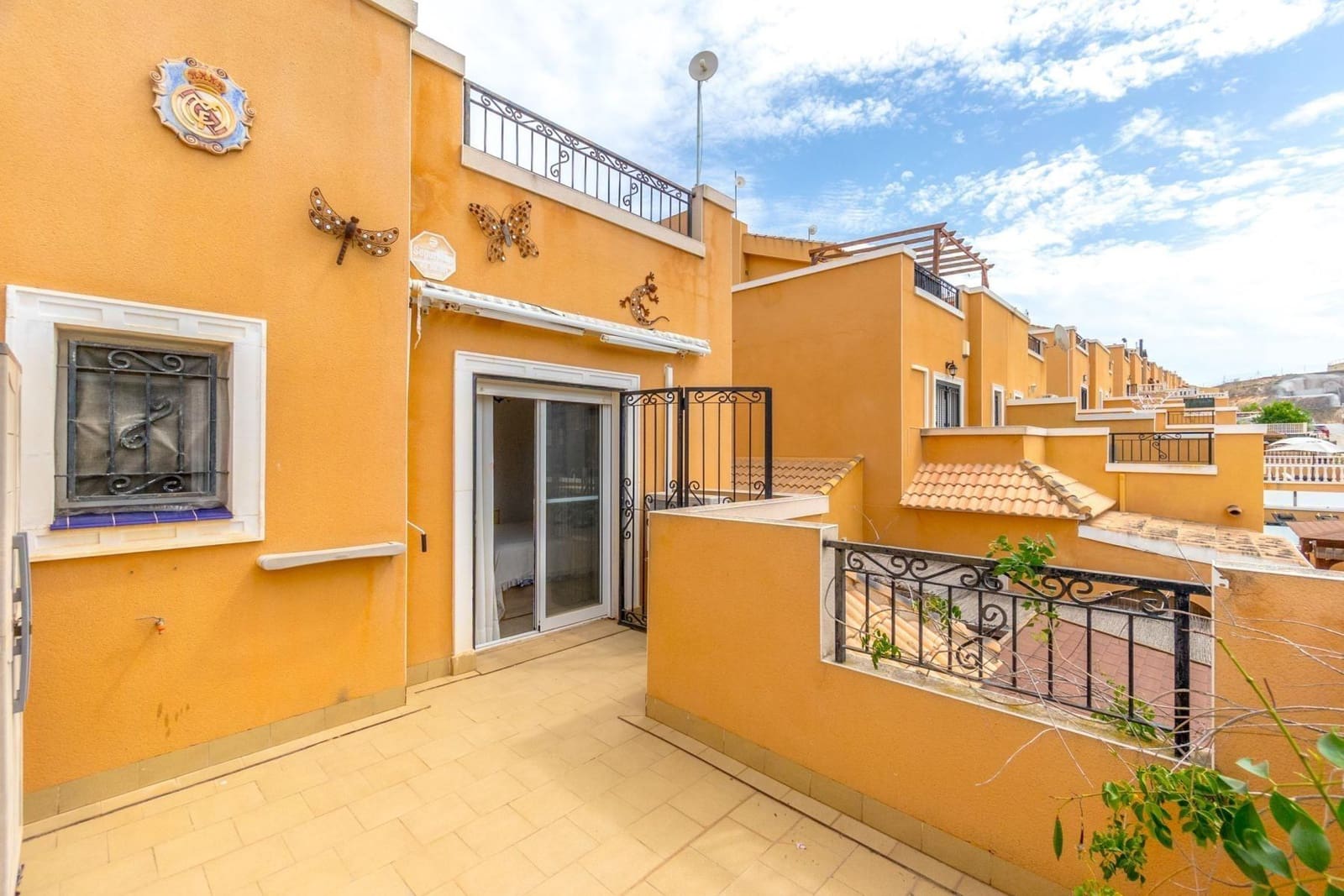 3 bedroom Terraced Villa for sale in Los Altos with pool - € 219,000 (Ref: 9721888)
