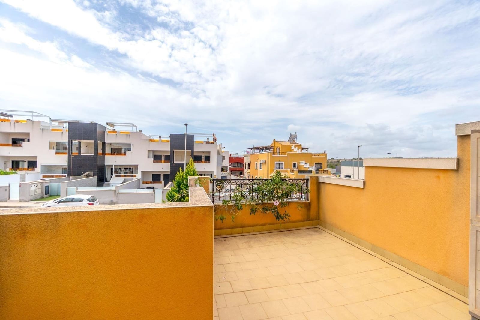 3 bedroom Terraced Villa for sale in Los Altos with pool - € 219,000 (Ref: 9721888)