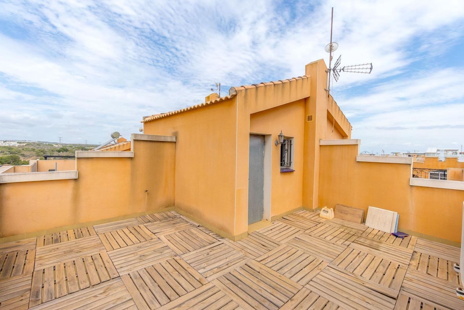 3 bedroom Terraced Villa for sale in Los Altos with pool - € 219,000 (Ref: 9721888)