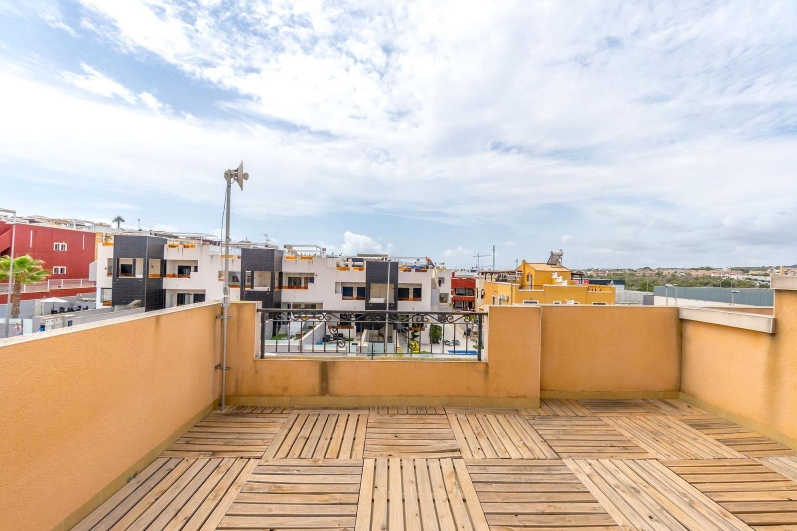 3 bedroom Terraced Villa for sale in Los Altos with pool - € 219,000 (Ref: 9721888)