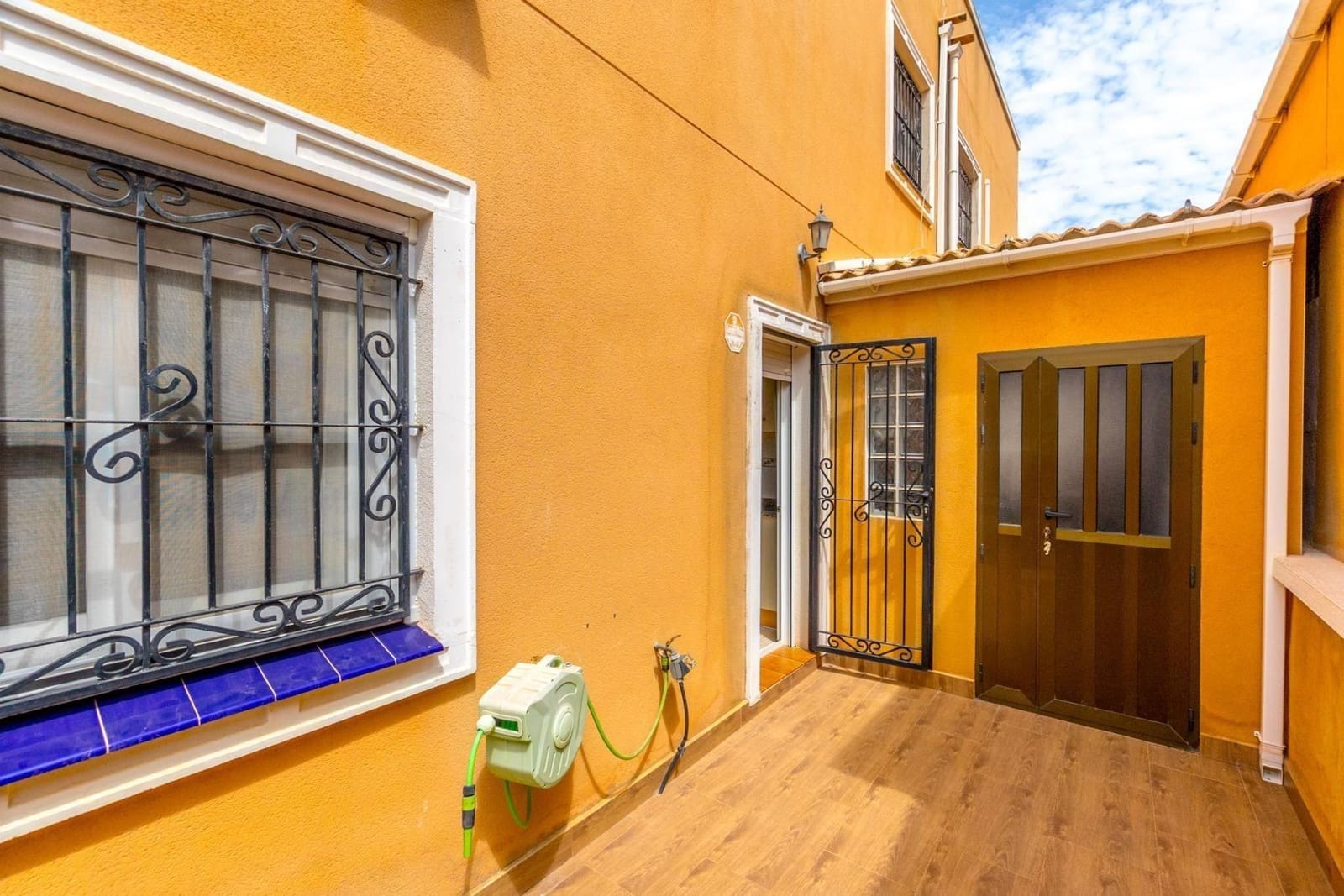 3 bedroom Terraced Villa for sale in Los Altos with pool - € 219,000 (Ref: 9721888)